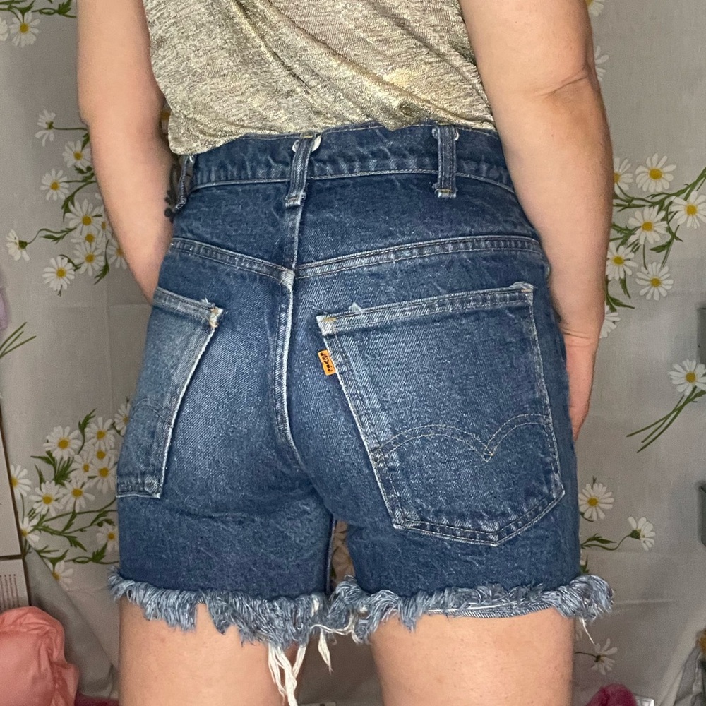 Vintage 90s Levi’s 505 orange tab cut off denim high waisted mom shorts